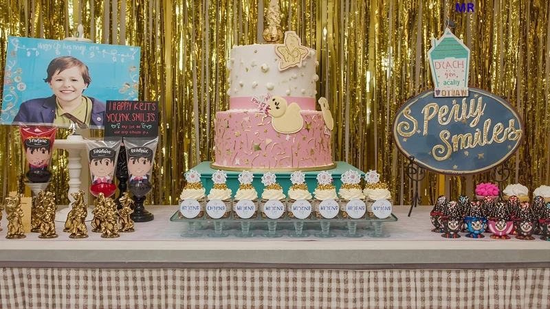 Playful Sparks: Flirty Birthday Pick up Line Ideas